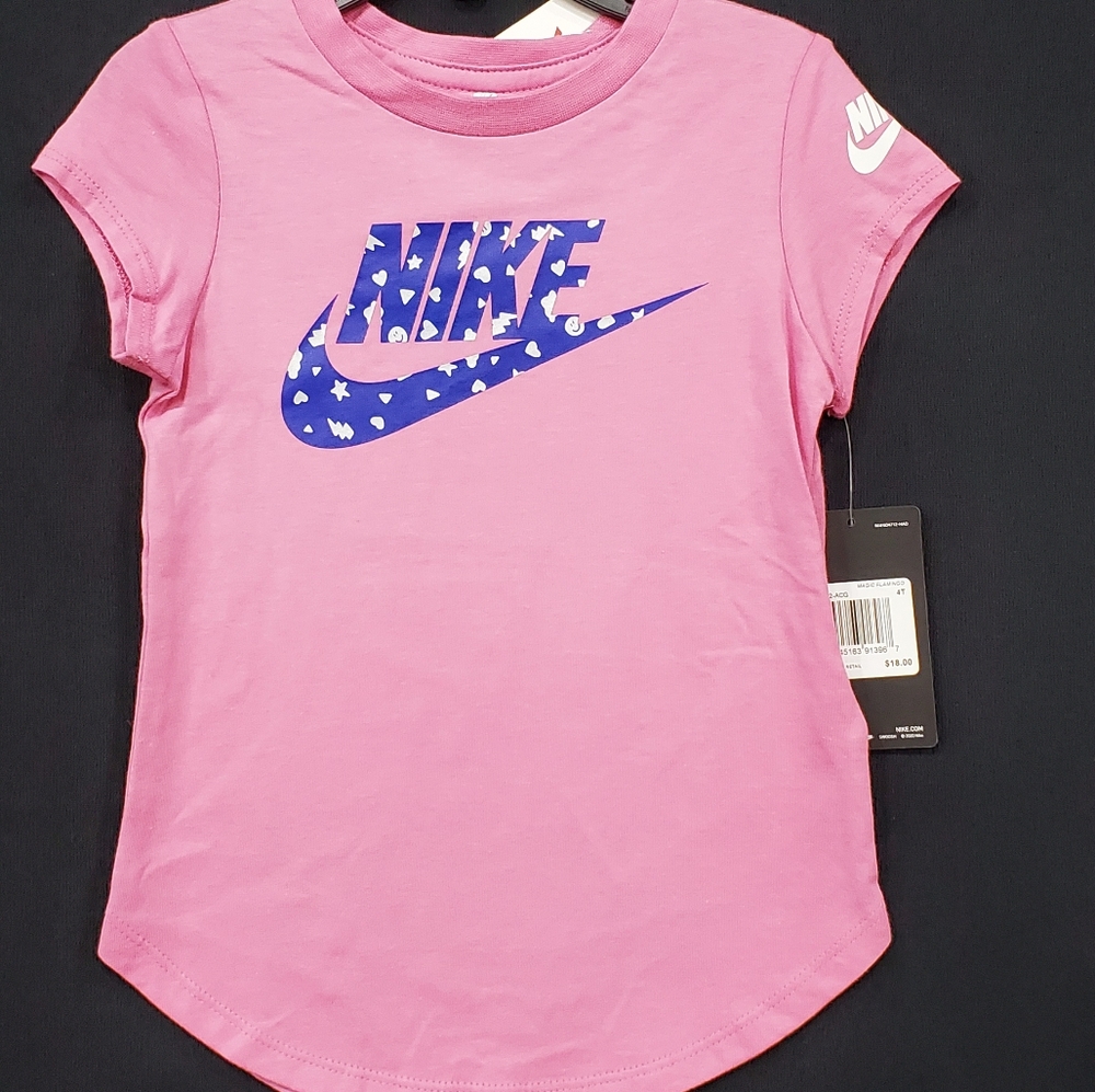 🆕️ Nike tee